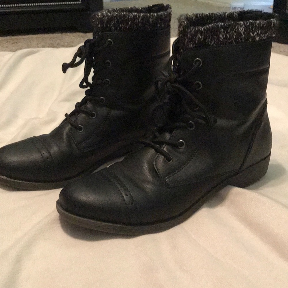 Black boots